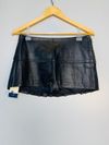 Short Saia Clé couro
