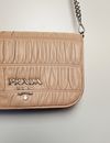Bolsa Prada Nappa Gaufre pequena