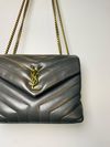 Bolsa Saint Laurent Loulou Pequena