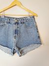 Shorts Carol Bassi