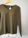 Blusa Marisa Ribeiro tricot