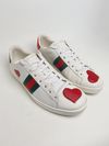 Tênis Gucci Ace Embroidered Heart