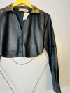 Camisa Juliana Sanmartin couro
