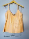 Blusa Juliana Sanmartin couro