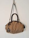 Bolsa Gucci Sukey Tote Monograma M