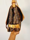 Bolsa Louis Vuitton Saumur 30