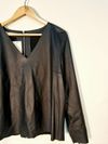 Blusa Liziane Richter couro