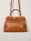 Bolsa Fendi Peekaboo