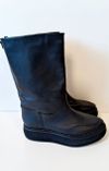 Bota Cris Barros