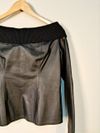 Blusa Madre Reina couro