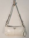 Bolsa Prada Re-Edition 2002 média