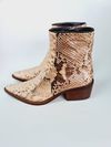 Bota Dellela
