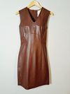 Vestido Madre Reina couro