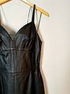 Vestido Reina couro