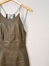 Vestido Juliana Sanmartin couro