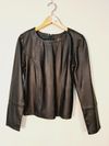 Blusa Guipire couro