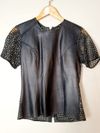 Blusa St. Trois couro