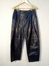 Calça NV couro