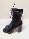 Bota Alexandre Birman Evelyn Bootie 90