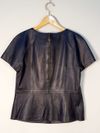 Blusa em couro