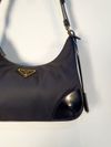 Bolsa Prada Re-Edition 2002 Re-Nylon 