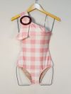 Conjunto Adriana Degreas