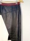 Saia Calvin Klein couro