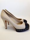 Scarpin Chanel CC Chain Bicolor