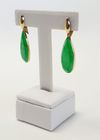Brinco ouro amarelo 18K e jade verde