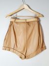 Shorts Juliana Sanmartin couro 
