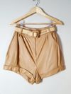 Shorts Juliana Sanmartin couro 