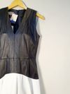 Vestido Juliana Sanmartin couro 
