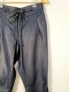Calça Claudia Martinez couro