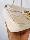 Bolsa Gucci GG Marmont Super Mini 