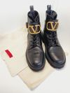 Coturno Valentino VLogo Signature 