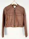 Jaqueta Shoulder couro