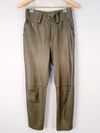 Calça em couro