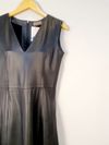Vestido Studio S. A. couro