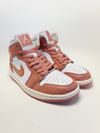 Tênis Nike Air Jordan Mid Red Stardust