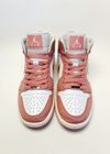 Tênis Nike Air Jordan Mid Red Stardust