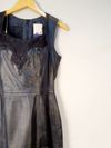 Vestido Forum couro