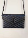 Bolsa Saint Laurent Cassandre Envelope Chain Wallet 