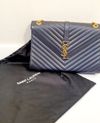 Bolsa Yves Saint Laurent Envelope Large 
