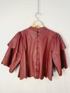 Blusa em couro