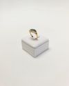 Anel em ouro amarelo 18K e esmeralda 
