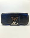 Clutch Louis Vuitton SoBe Epi Verniz 