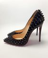 Scarpin Christian Louboutin Pigalle Spikes 