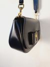 Bolsa Salvatore Ferragamo Anna Vara Flap Shoulder 