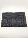 Clutch Prada Nappa Gaufre 