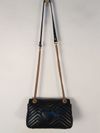 Bolsa Gucci GG Marmont Matelassê pequena 